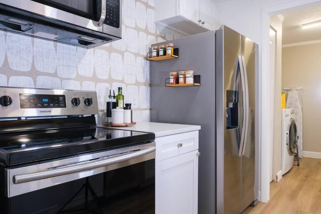 فيلا House Near Tampa Zoo And Busch Gardens, Free High Speed Wifi المظهر الخارجي الصورة