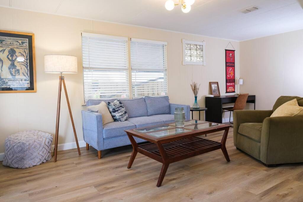 فيلا House Near Tampa Zoo And Busch Gardens, Free High Speed Wifi المظهر الخارجي الصورة