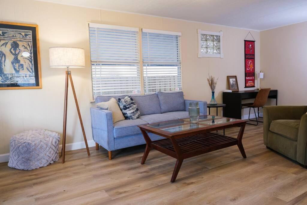 فيلا House Near Tampa Zoo And Busch Gardens, Free High Speed Wifi المظهر الخارجي الصورة