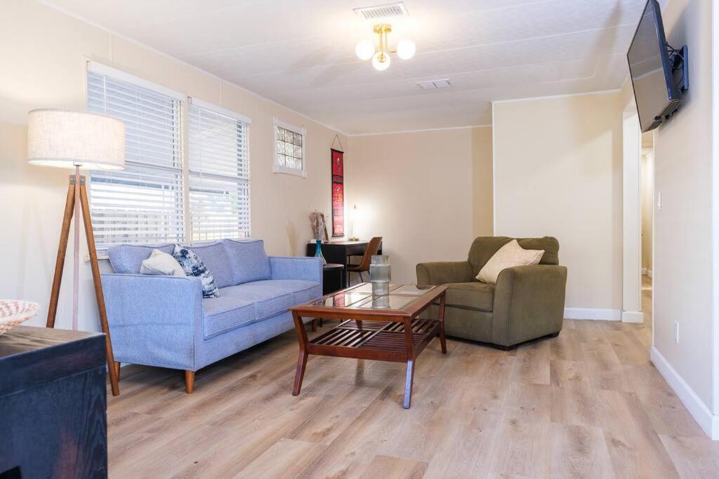 فيلا House Near Tampa Zoo And Busch Gardens, Free High Speed Wifi المظهر الخارجي الصورة